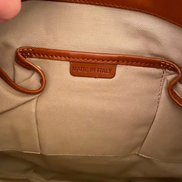 BURBERRY Large Signature Buckle Bag - Picture 14 of 16